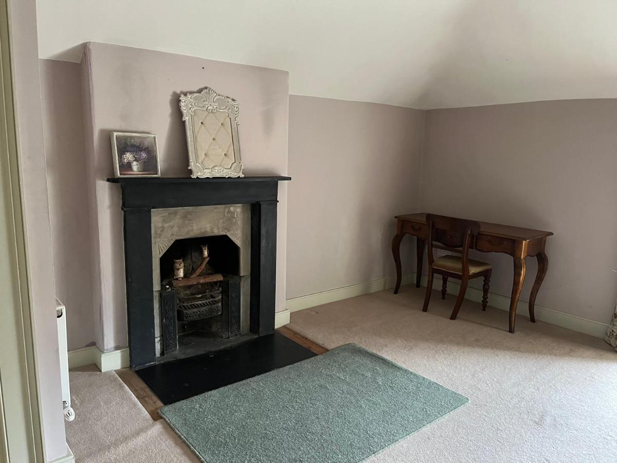 2 Bed Courtyard Apartment At Rockfield House Kells In Meath - Short Term Let Exteriör bild