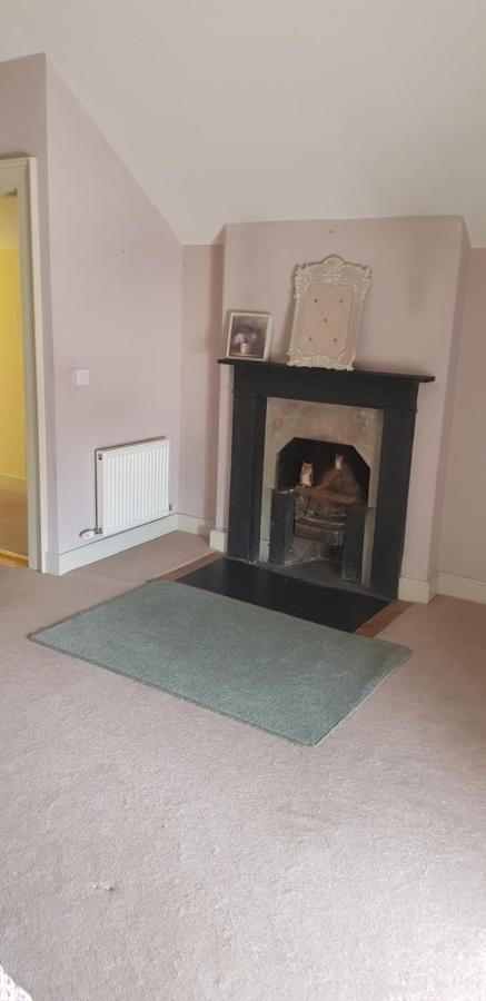 2 Bed Courtyard Apartment At Rockfield House Kells In Meath - Short Term Let Exteriör bild